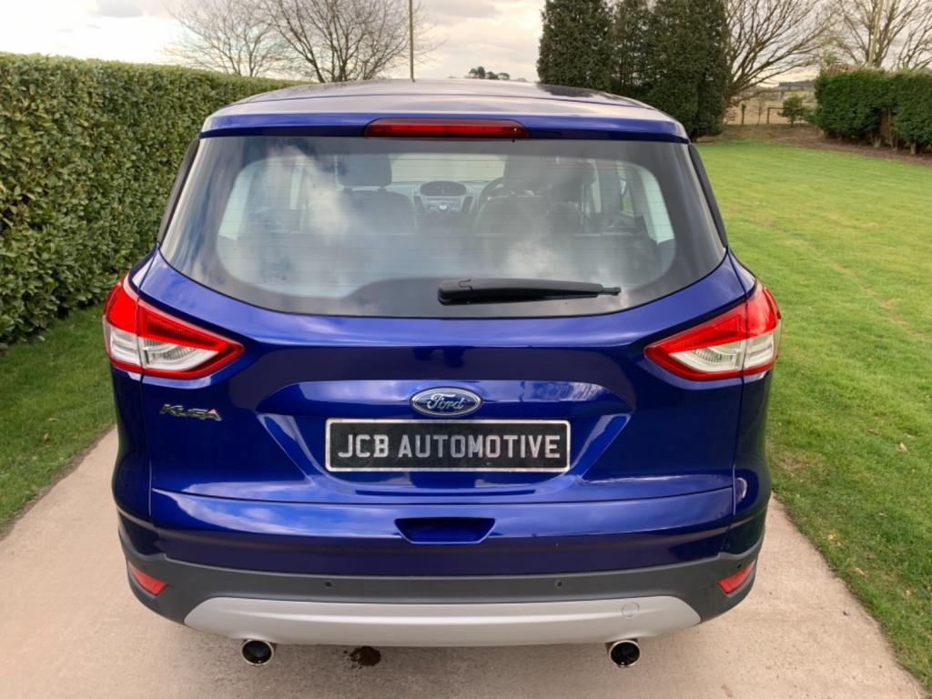 FORD KUGA