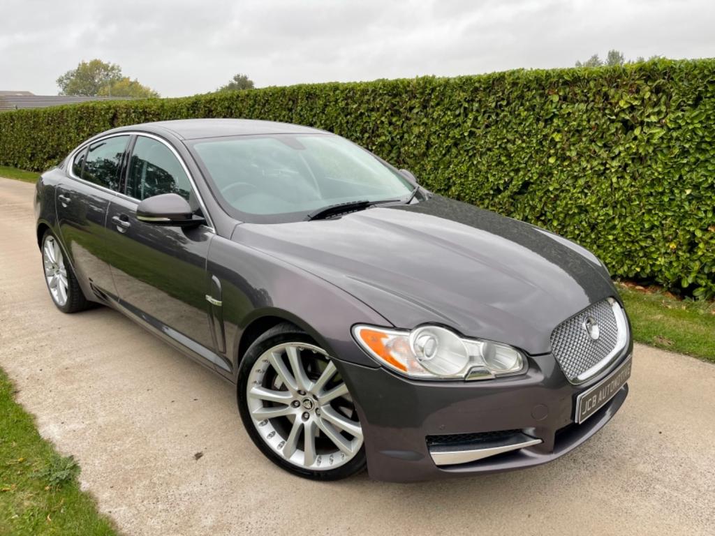 JAGUAR XF