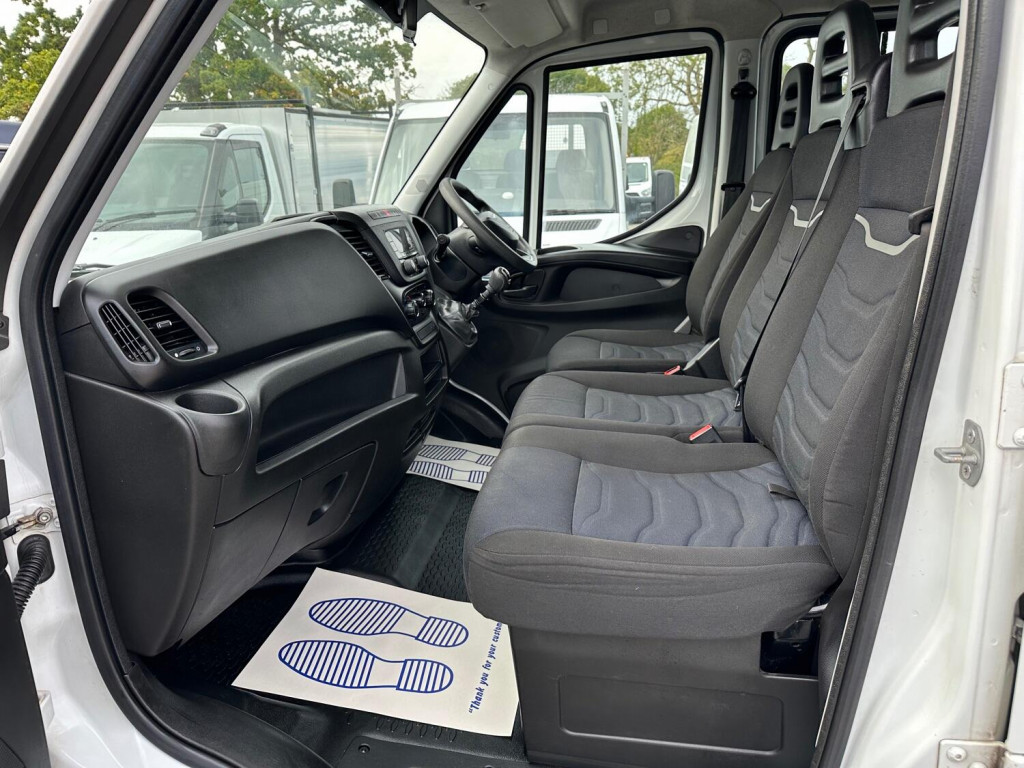 View IVECO DAILY DOUBLE CAB TIPPER