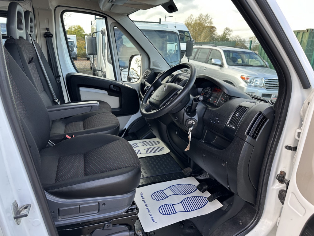 View CITROEN RELAY COMBI-CREW-MINIBUS-CAMPER CONVERSION