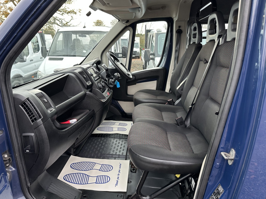 View CITROEN RELAY COMBI-CREW-MINIBUS-CAMPER CONVERSION