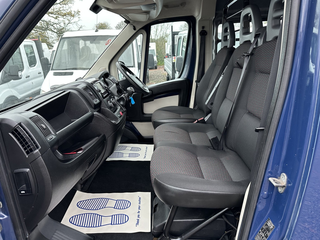 View CITROEN RELAY COMBI-CREW-MINIBUS-CAMPER CONVERSION