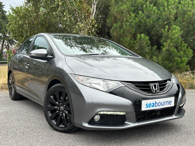 HONDA CIVIC 1.8 i-VTEC SE Plus-T Auto Euro 5 5dr