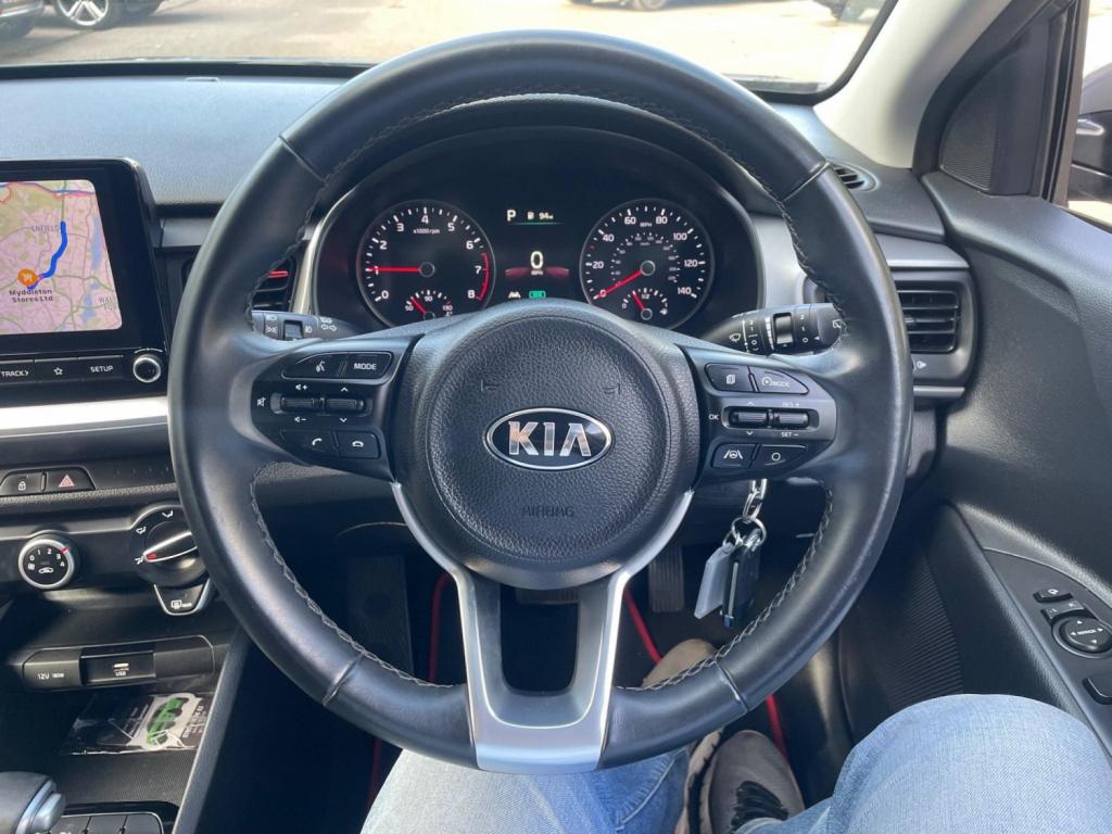 KIA STONIC