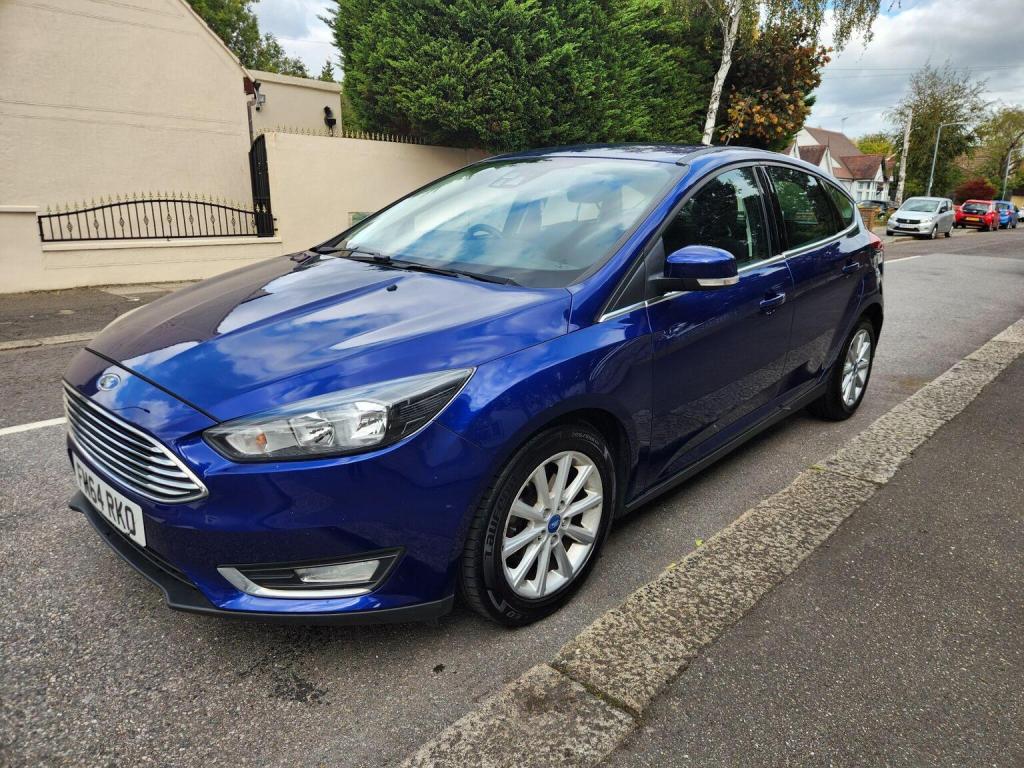 View FORD FOCUS 1.0T EcoBoost Titanium Euro 6 (s/s) 5dr