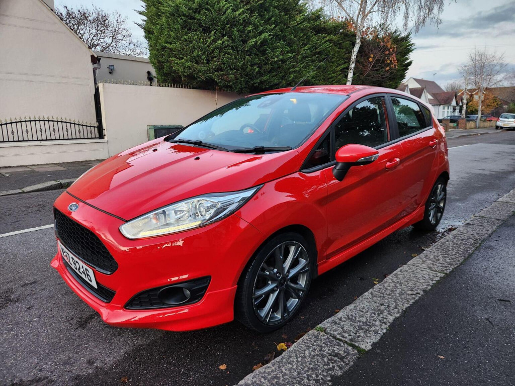View FORD FIESTA 1.0T EcoBoost ST-Line Euro 6 (s/s) 5dr