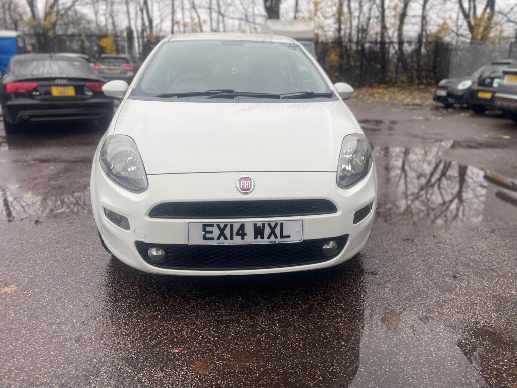 View FIAT PUNTO 1.2 Easy Euro 6 3dr
