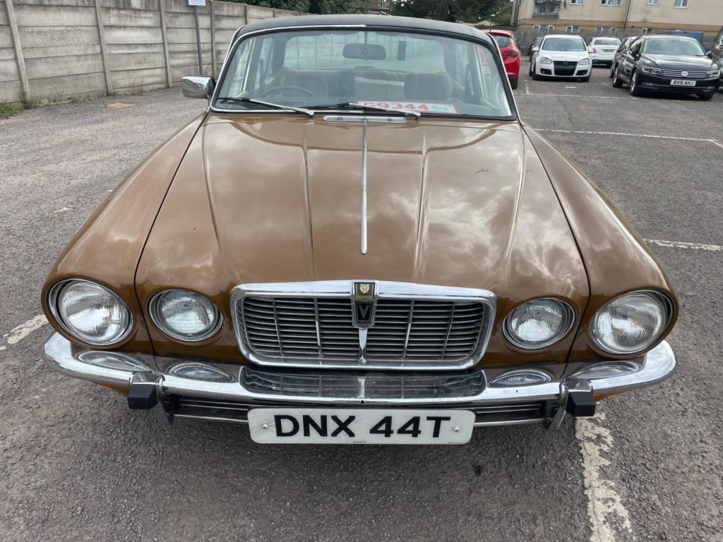 View JAGUAR XJ 5.3 Series 2 XJ12 4dr