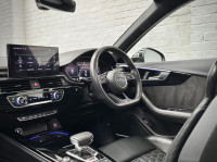 AUDI RS4