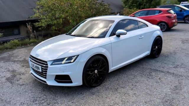 AUDI