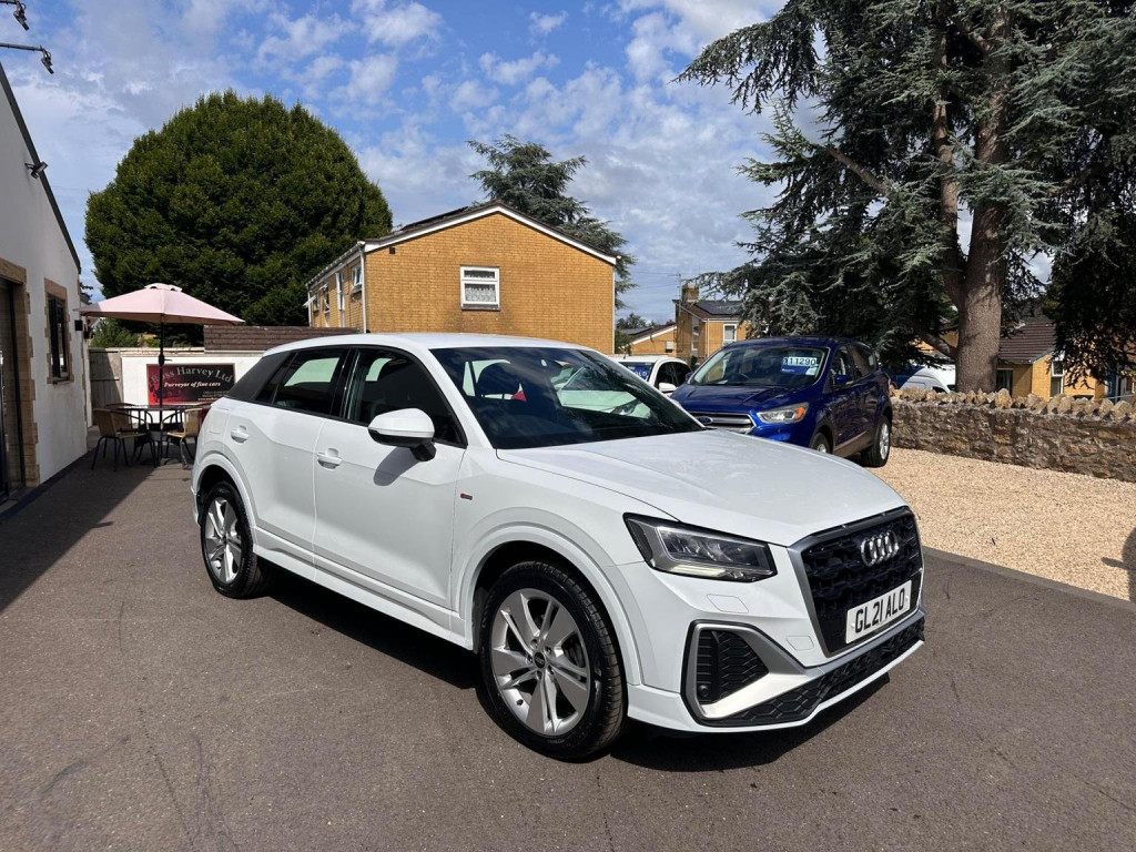 View AUDI Q2 1.5 TFSI CoD 35 S line S Tronic Euro 6 (s/s) 5dr