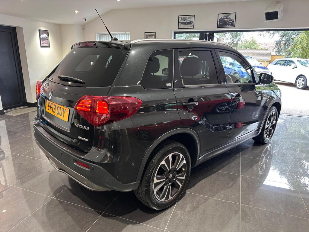View SUZUKI VITARA 1.4 Boosterjet SZ5 Auto ALLGRIP Euro 6 (s/s) 5dr