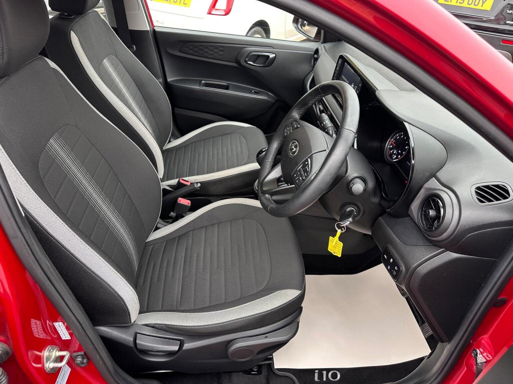 View HYUNDAI I10 1.0 SE Connect Auto Euro 6 (s/s) 5dr