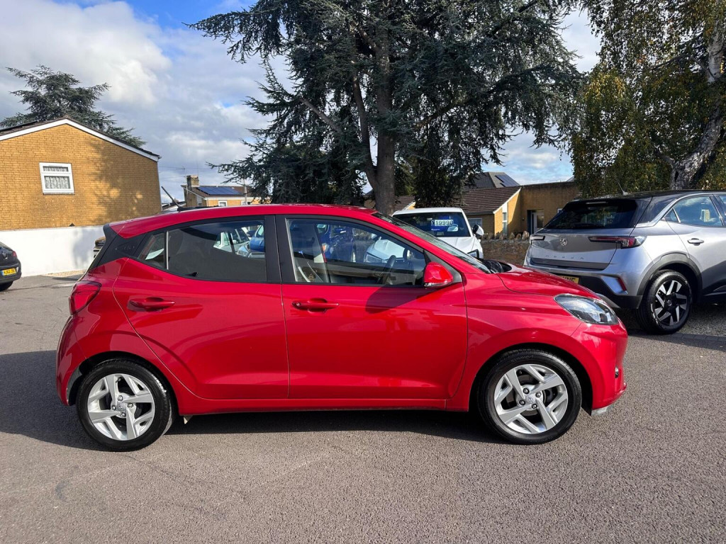 View HYUNDAI I10 1.0 SE Connect Auto Euro 6 (s/s) 5dr