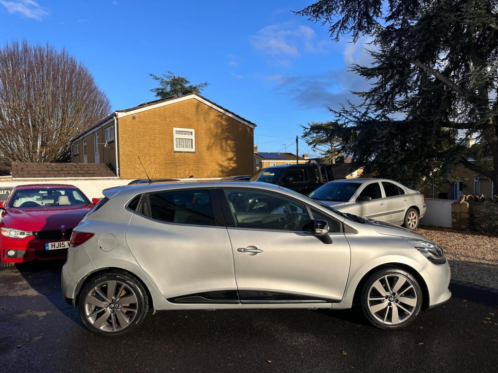 View RENAULT CLIO 1.5 dCi Dynamique S Nav Auto Euro 6 5dr
