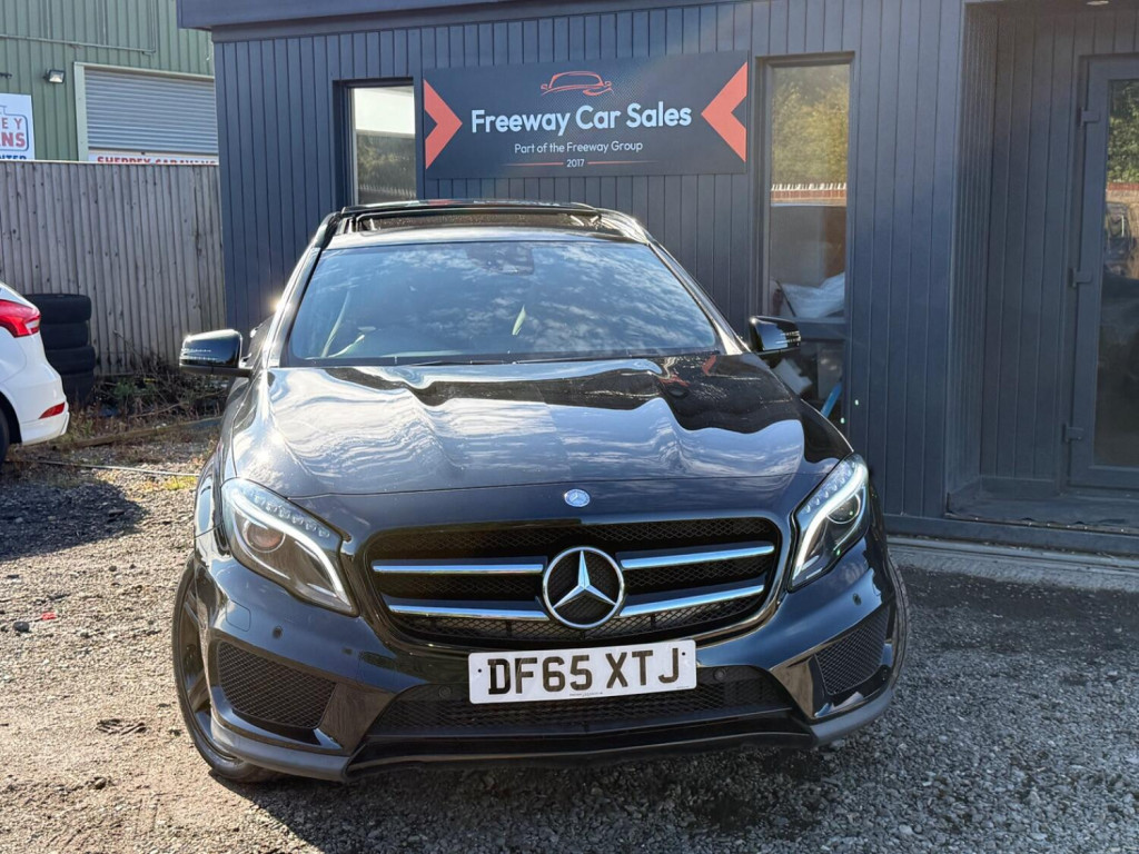 MERCEDES-BENZ GLA CLASS