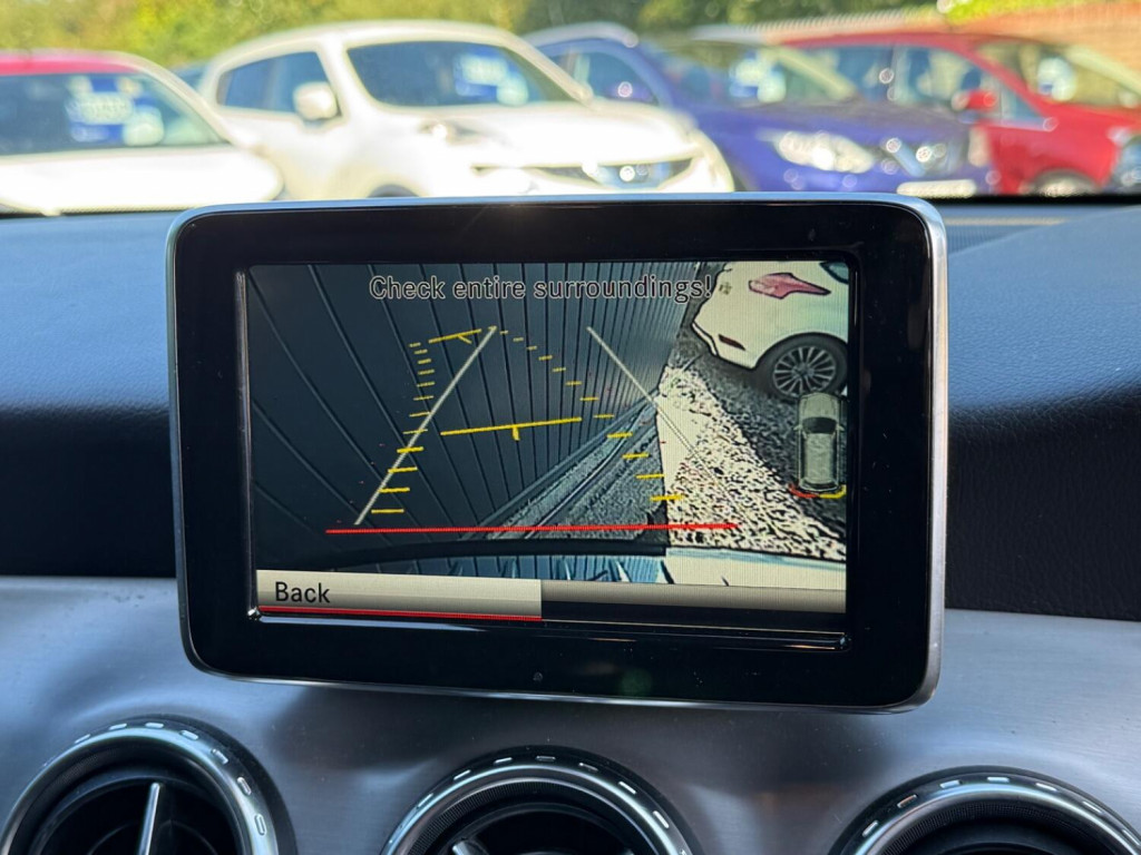 MERCEDES-BENZ GLA CLASS