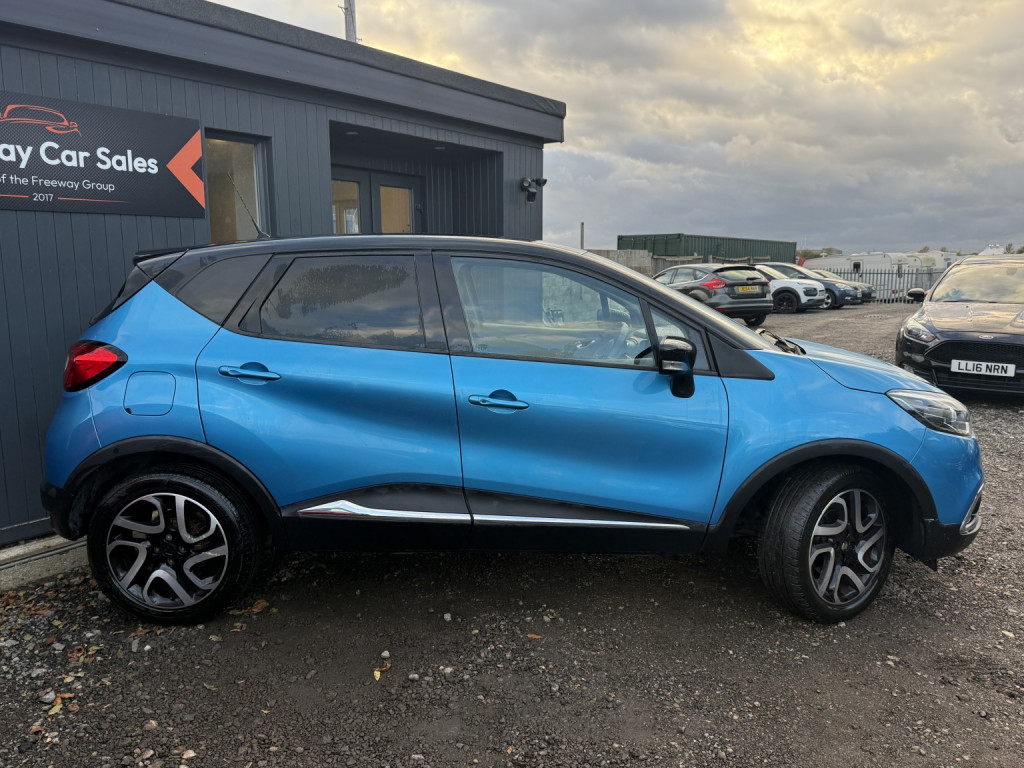 RENAULT CAPTUR