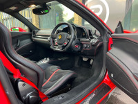 FERRARI 458