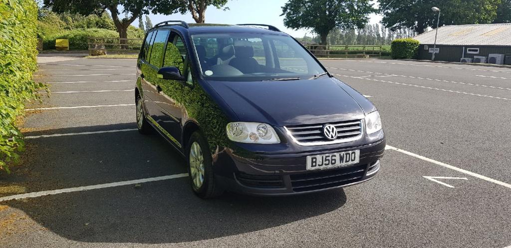 View VOLKSWAGEN TOURAN TDi PD 105 S