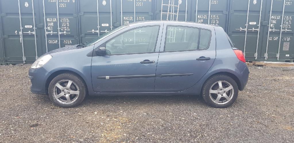 View RENAULT CLIO  Expression