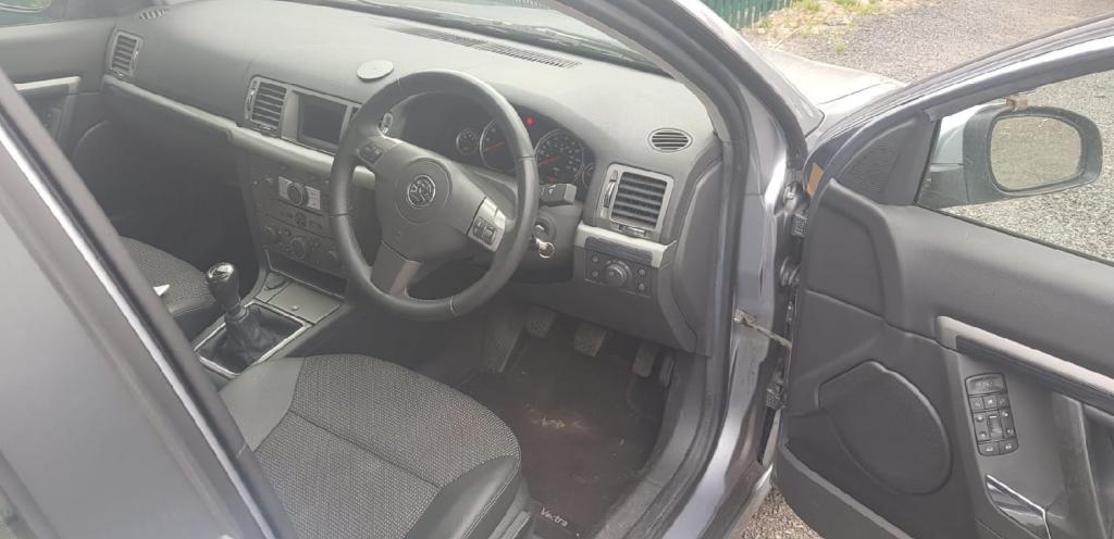 VAUXHALL VECTRA