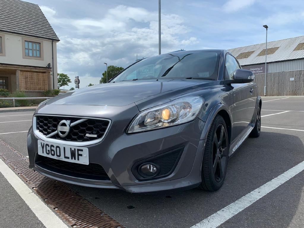View VOLVO C30 D2 115 R-Design
