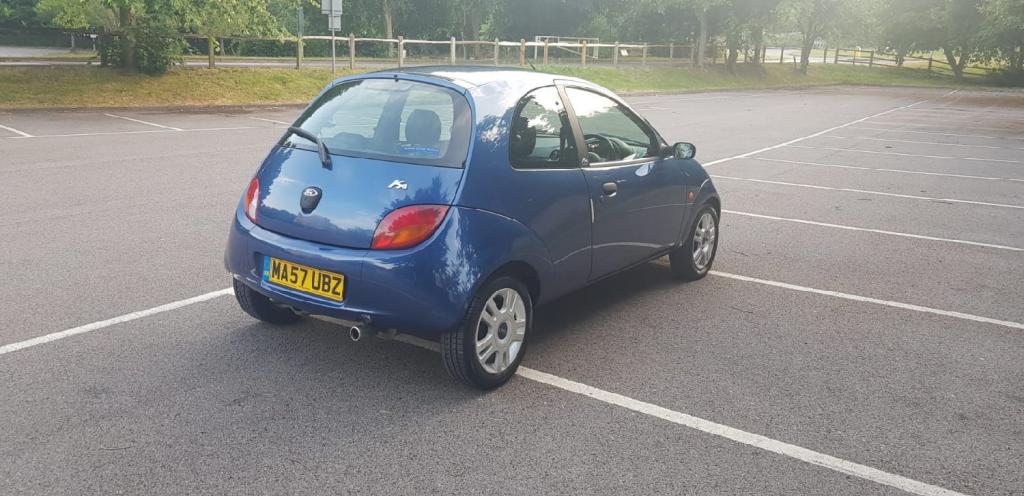 FORD KA