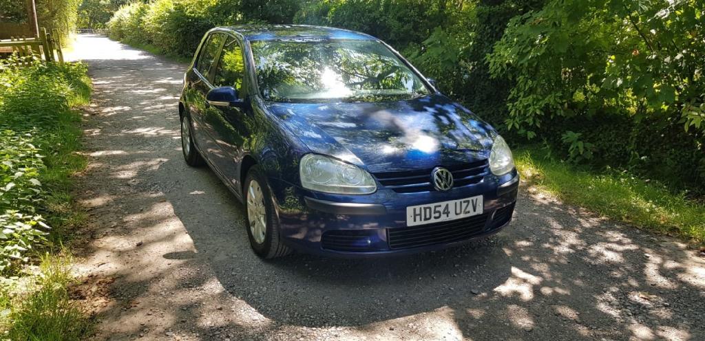View VOLKSWAGEN GOLF TDi 105 SE