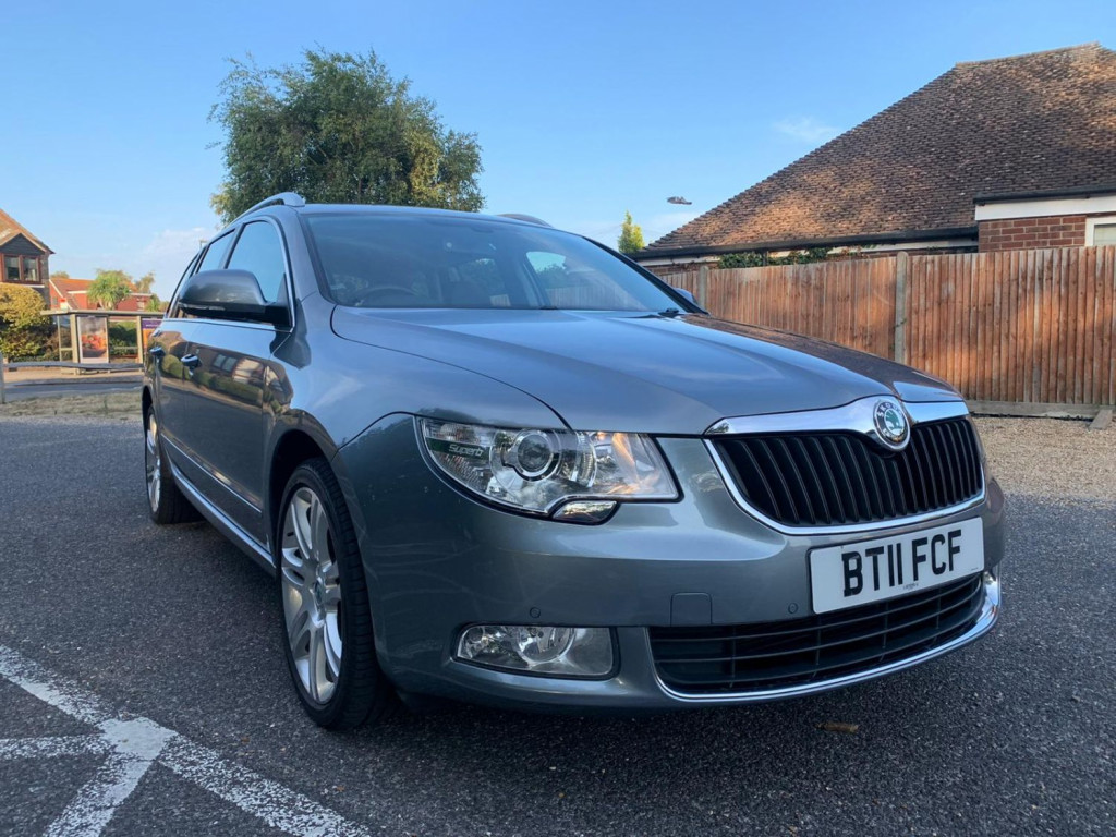 View SKODA SUPERB TDi CR 170 Elegance