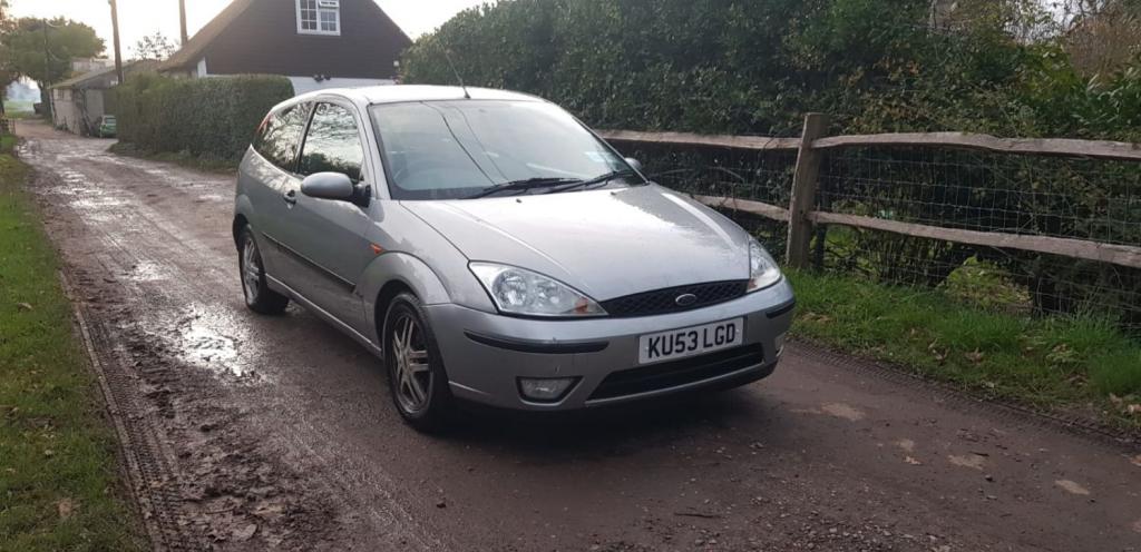 View FORD FOCUS ZETEC