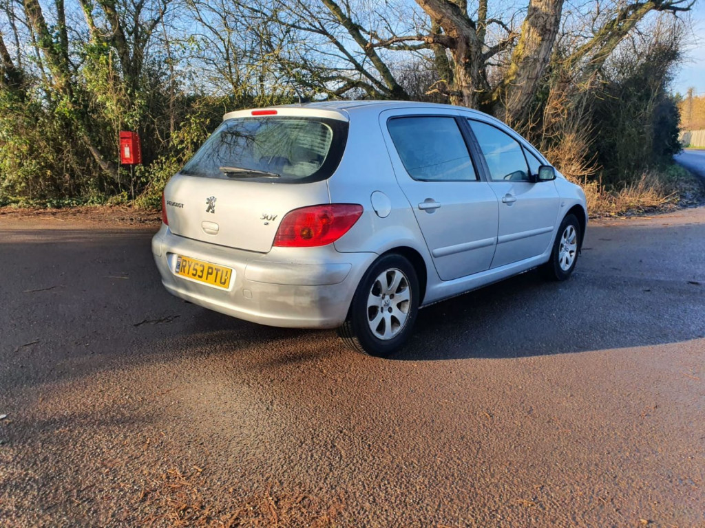 View PEUGEOT 307 S HDI 90BHP