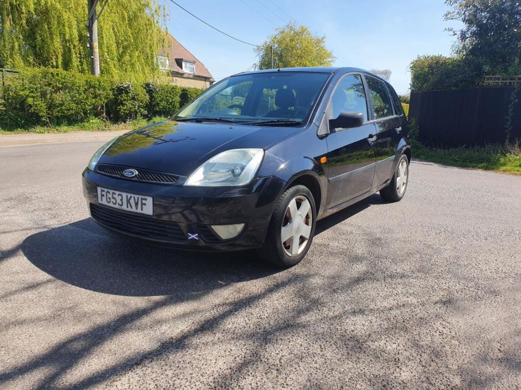 View FORD FIESTA 16V ZETEC