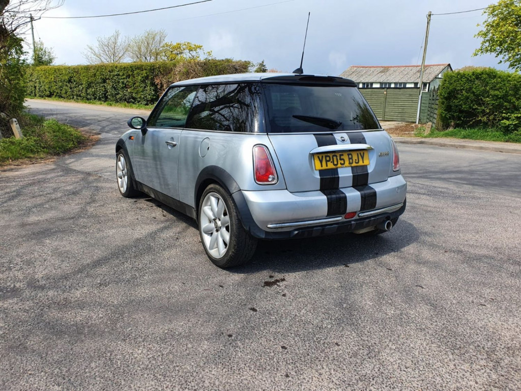 View MINI MINI COOPER