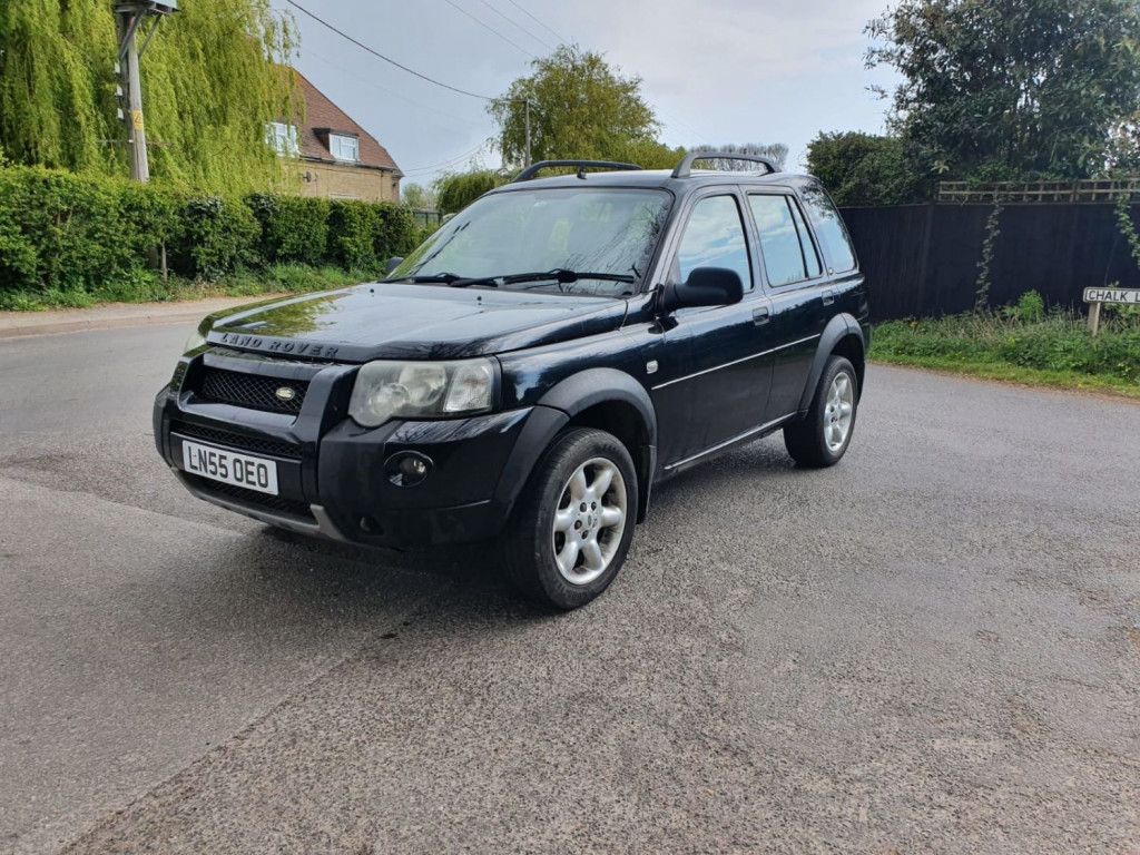 View LAND ROVER FREELANDER FREESTYLE