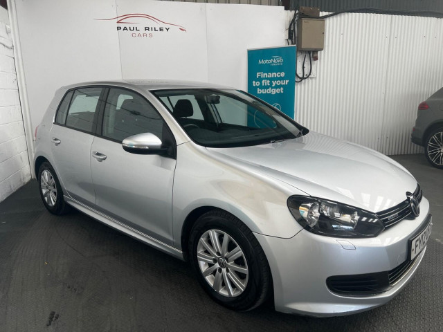 VOLKSWAGEN GOLF 1.6 TDI BlueMotion Euro 5 (s/s) 5dr (2012/12)