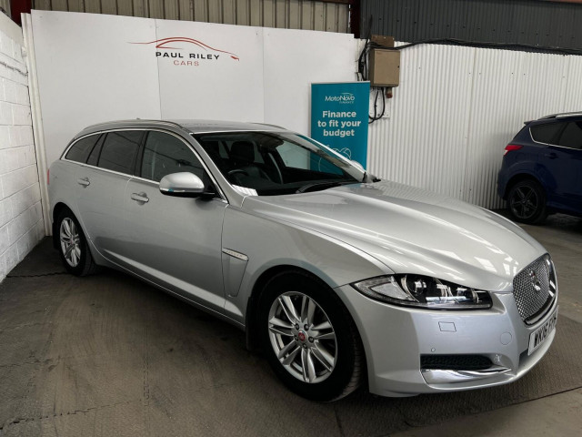 JAGUAR XF 2.2d Luxury Sportbrake Auto Euro 5 (s/s) 5dr (2016/16)