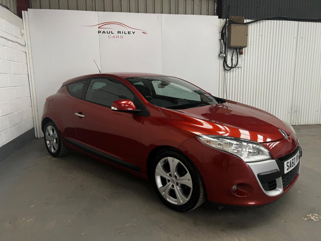 RENAULT MEGANE 1.5 dCi Dynamique TomTom Euro 4 3dr (2010/60)