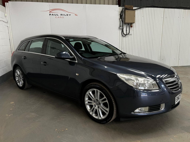 VAUXHALL INSIGNIA 2.0 CDTi Exclusiv Sports Tourer Auto Euro 5 5dr (2009/09)