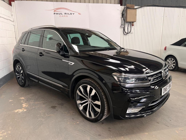 VOLKSWAGEN TIGUAN 2.0 TDI R-Line 4Motion Euro 6 (s/s) 5dr (2017/67)