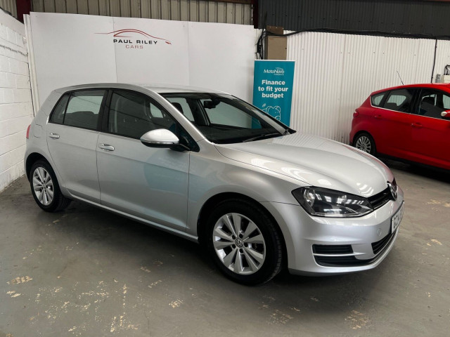 VOLKSWAGEN GOLF 1.6 TDI BlueMotion Tech SE Euro 5 (s/s) 5dr (2014/14)