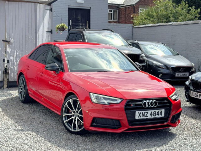 AUDI