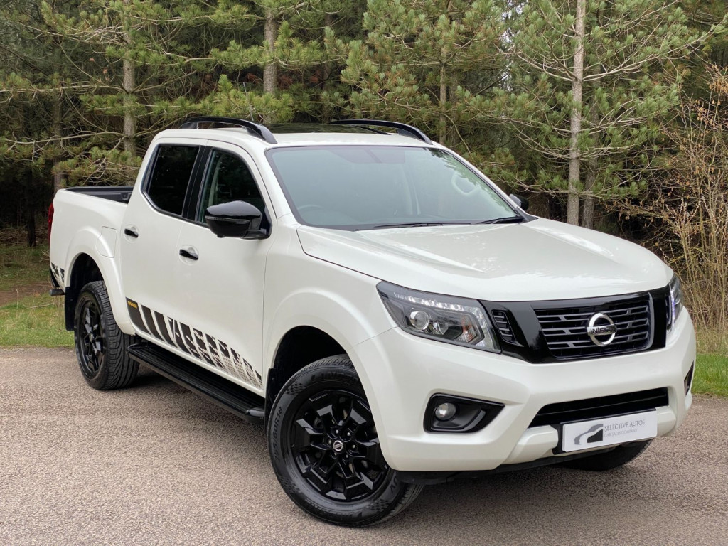 NISSAN NAVARA
