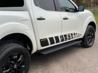 NISSAN NAVARA