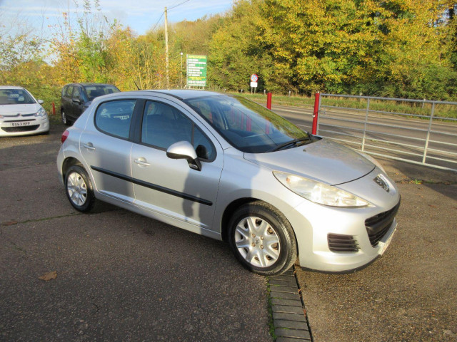 PEUGEOT 207 1.4 S Cambelt Changed and Clutch (2010)