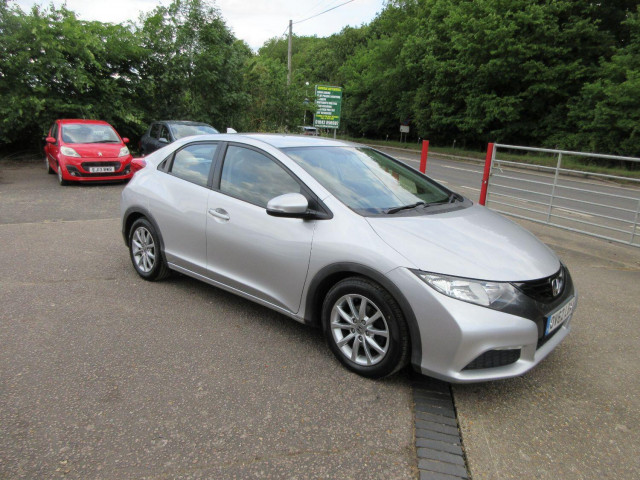 HONDA CIVIC 1.8 i-VTEC SE (2012)