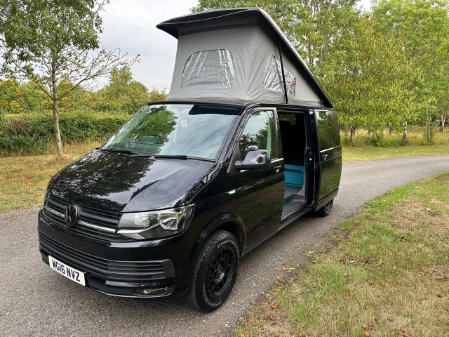 VOLKSWAGEN CAMPER KING 2.0 TDI T32 BlueMotion Tech Highline CK Monte Carlo' Extended Storage Camper Van (2016/16)