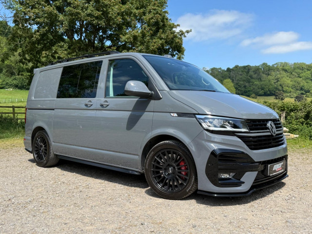 VOLKSWAGEN TRANSPORTER