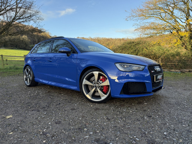 AUDI RS3