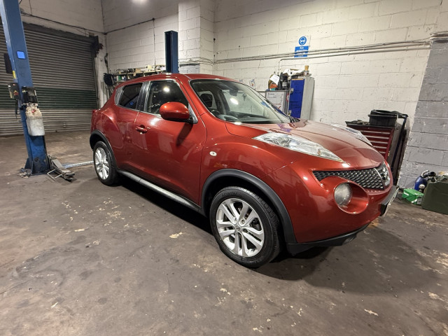 NISSAN JUKE 1.6 Acenta Premium